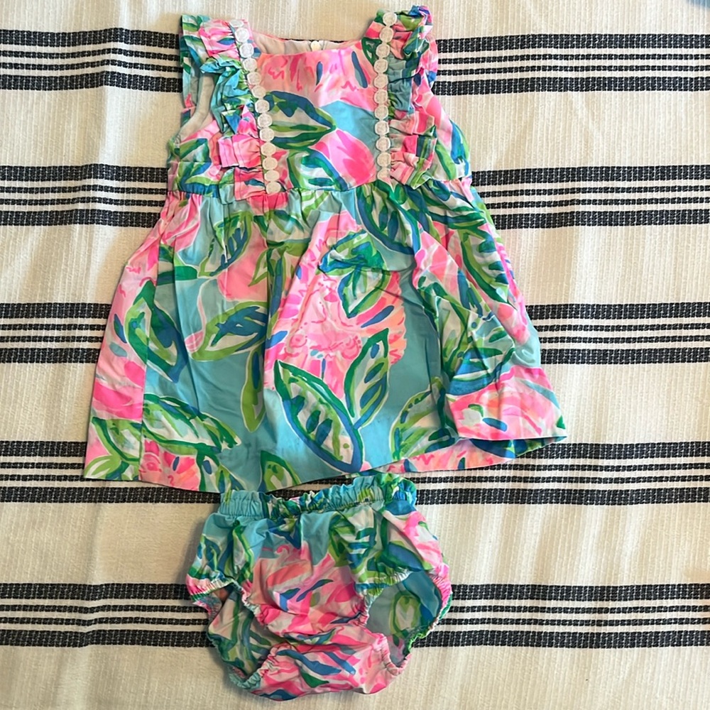 Lily Pulitzer dress, size 6-12mo, in great condition.
